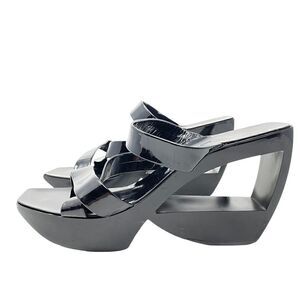 Robert Clergerie Paoli Patent Leather Slip on Cutout Wedge w Rubber Outsoles